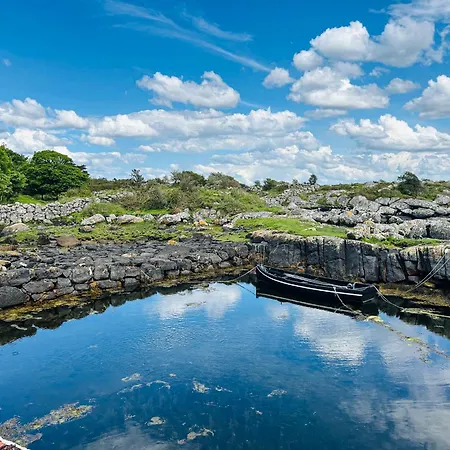 Hawthorn House Connemara